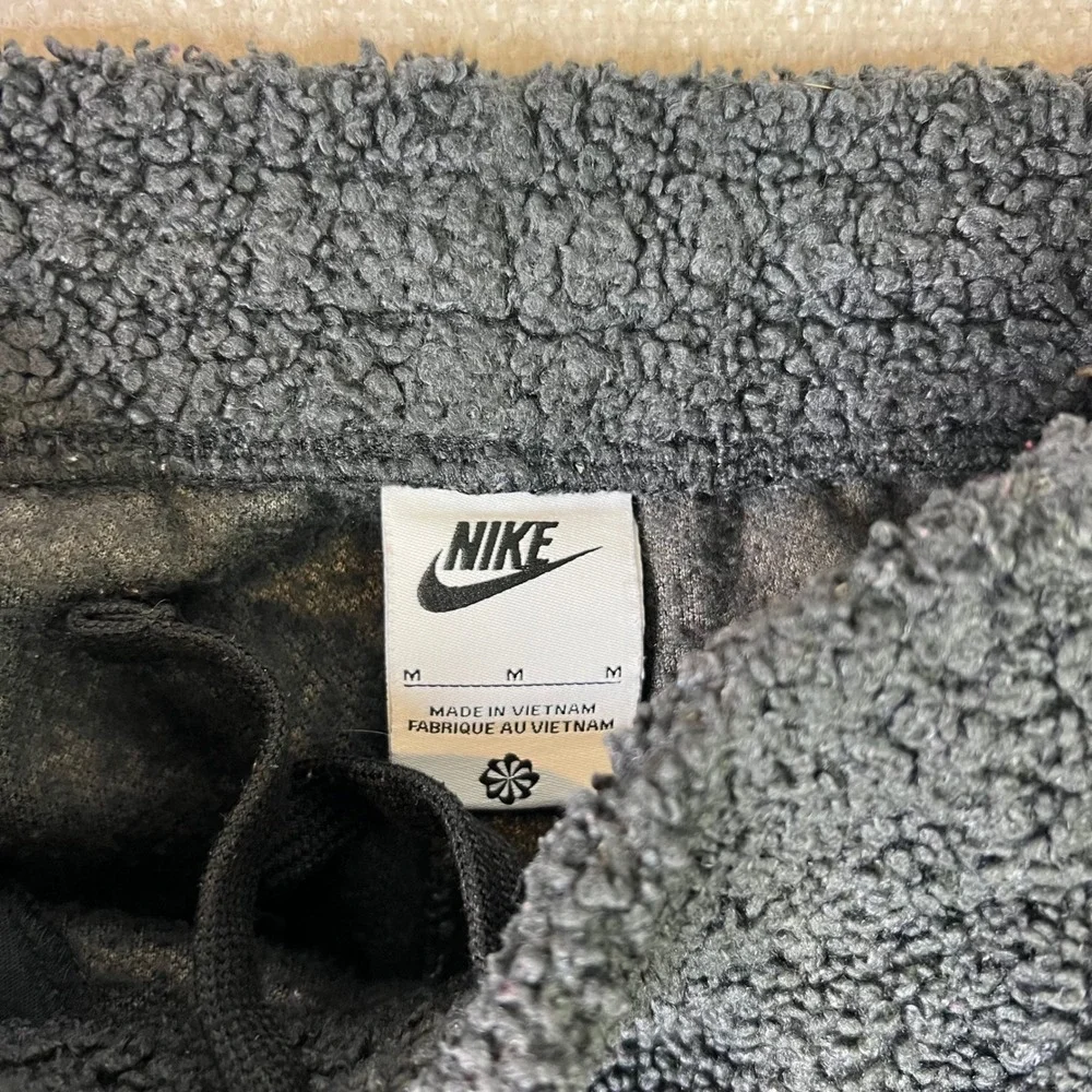 Nike Kids Set Sportswear Sherpa Fleece Hoodie and Joggers Black Medium